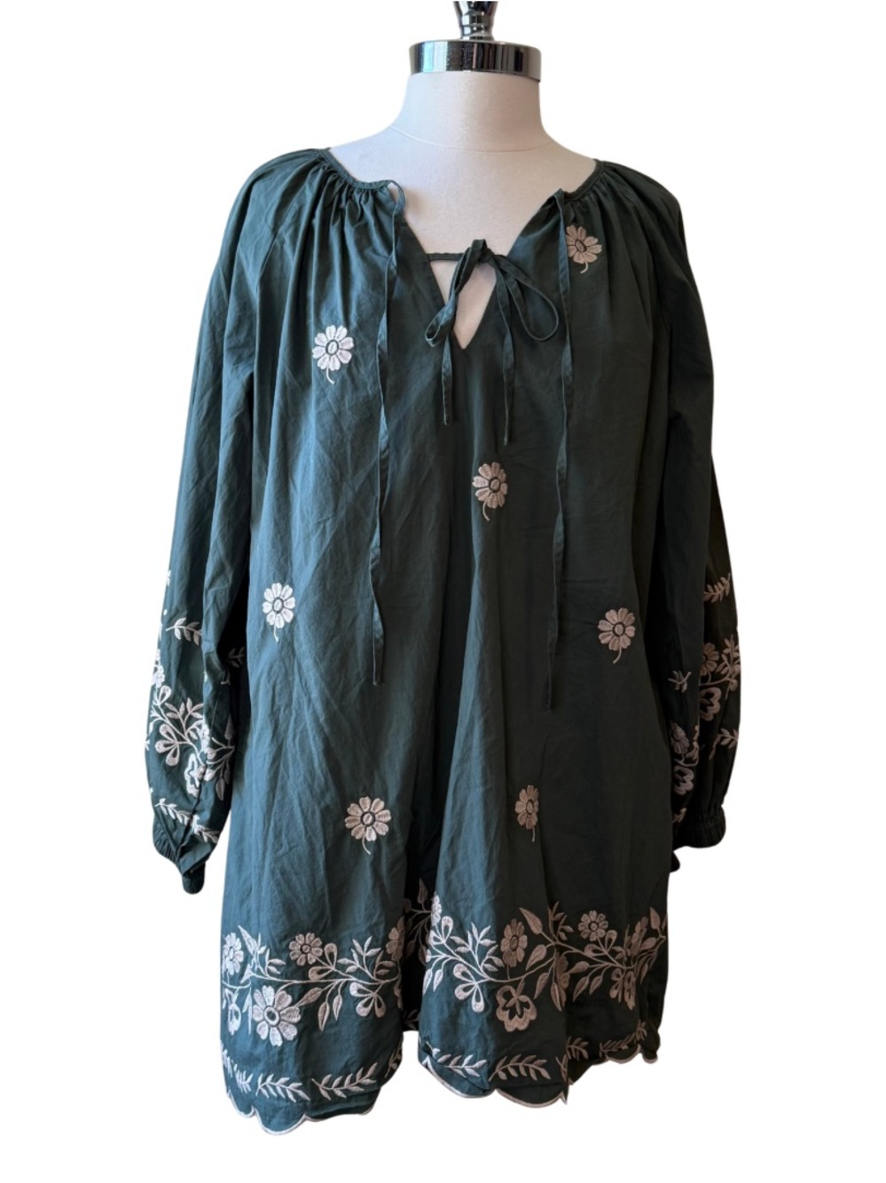 MABLE Embroidered Dress Size Large Green